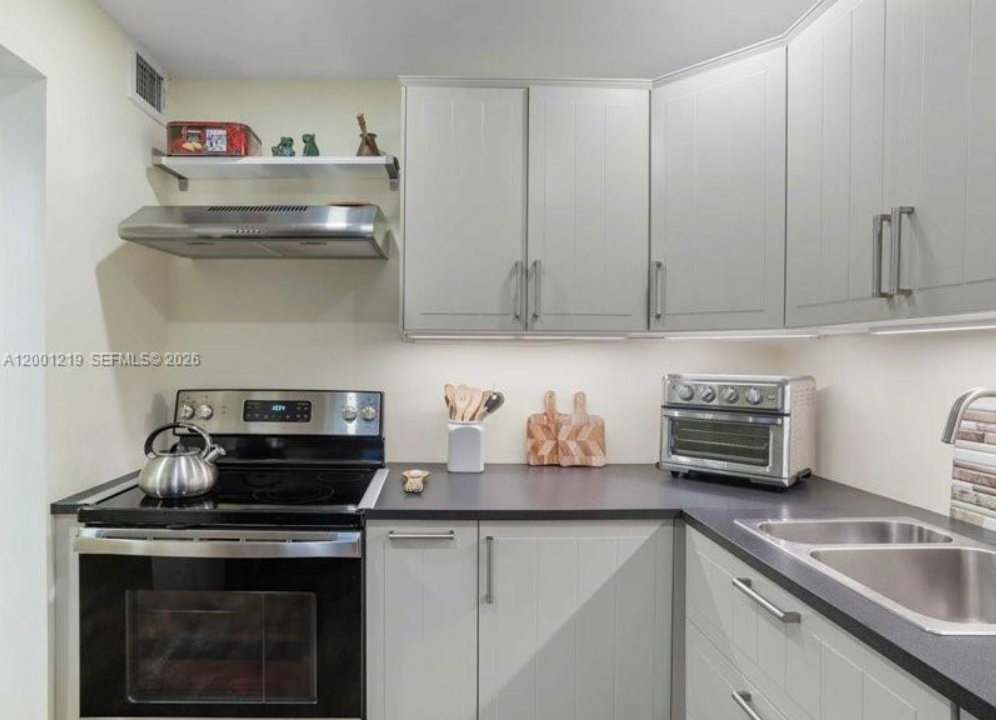 tamarac-gate-one-condo-1br-opportunity-florida-ushombi-7