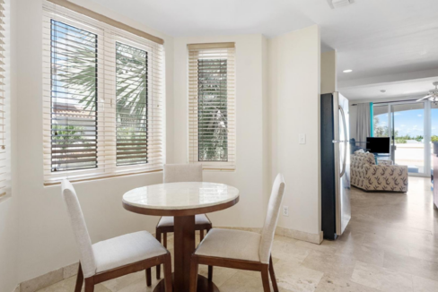 the-bight-4-206-1br-in-turtle-cove-turks-and-caicos-ushombi-4