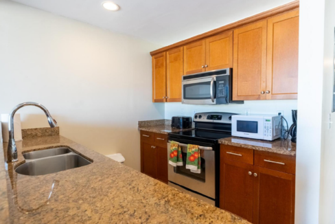 the-bight-4-206-1br-in-turtle-cove-turks-and-caicos-ushombi-6