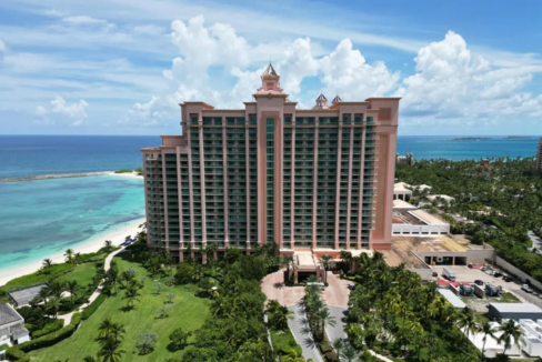 the-reef-atlantis-ocean-view-1br-condo-bahamas-ushombi-1