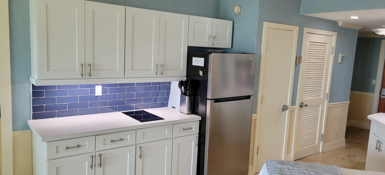 west-end-bahamas-1br-beachfront-condo-bahamas-ushombi-6