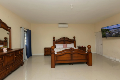 26-merrivale-avenue-2br-condo-jamaica-ushombi-6