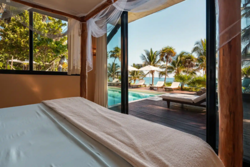 casa-chic-tulum-7br-beachfront-villa-mexico-ushombi-10