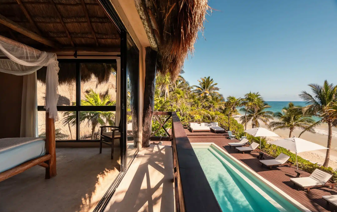 casa-chic-tulum-7br-beachfront-villa-mexico-ushombi-13