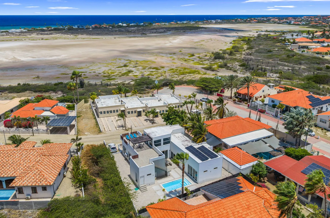 ruby-54-aruba-3br-oceanview-villa-aruba-ushombi-3