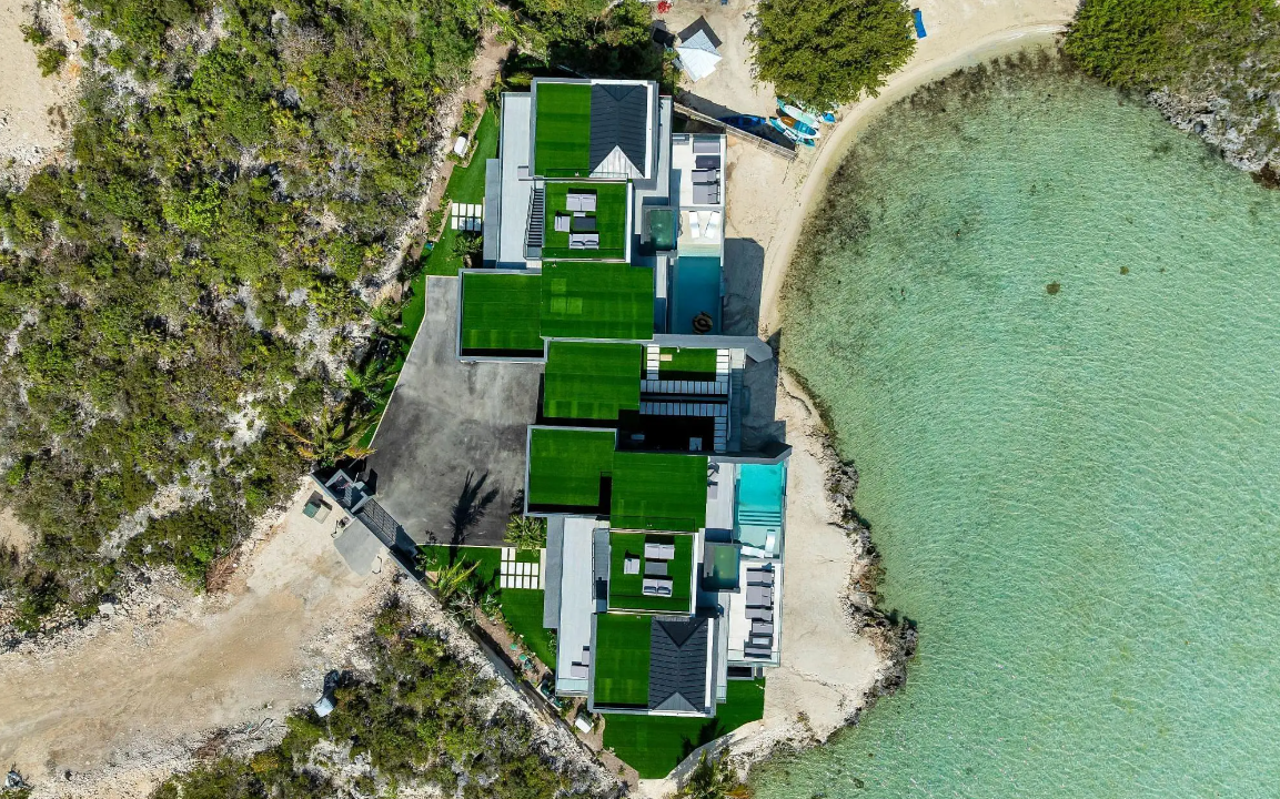 waterfront-onyx-twin-villas-in-grace-bay-tci-ushombi-2