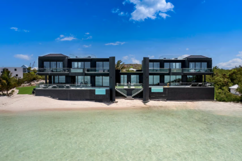 waterfront-onyx-twin-villas-in-grace-bay-tci-ushombi-5