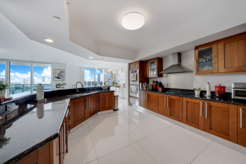 3301-ne-183rd-street-unit-2007-miami-ushombi-8