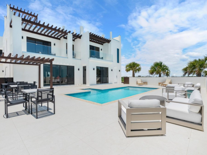 36 Flamingo Road