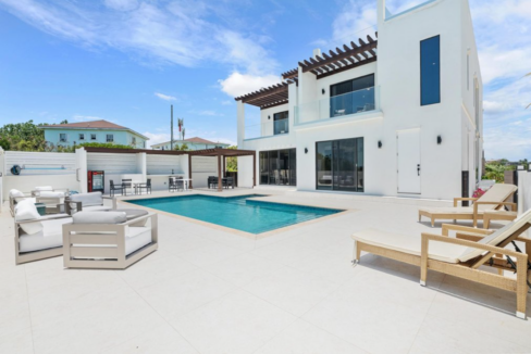 36-flamingo-road-turks-and-caicos-ushombi-2