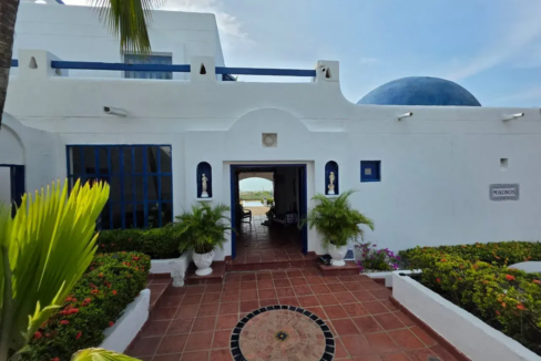 casa-mikonos-playa-mendoza-4br-home-ushombi-5