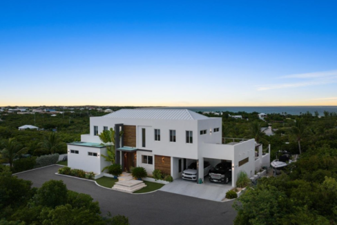 gecko-court-10-4br-oceanview-villa-tci-ushombi-4