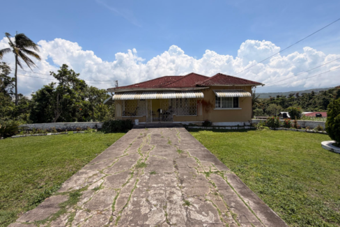 highgate-jamaica-6br-home-jamaica-ushombi-1