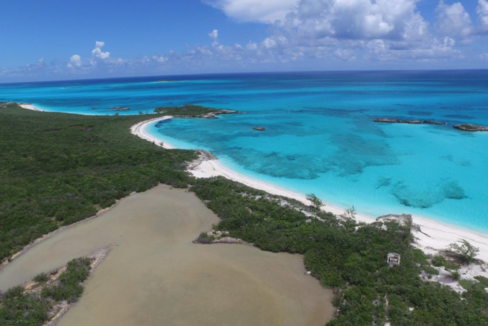little-exuma-bahamas-243-acre-opportunity-bahamas-ushombi-1