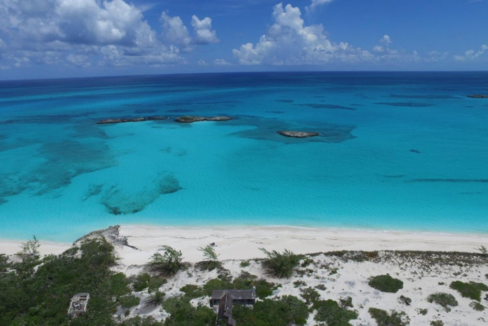 little-exuma-bahamas-243-acre-opportunity-bahamas-ushombi-3