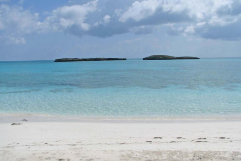 little-exuma-bahamas-243-acre-opportunity-bahamas-ushombi-5