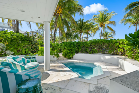 old-fort-bay-beachfront-bliss-5br-bahamas-ushombi-4