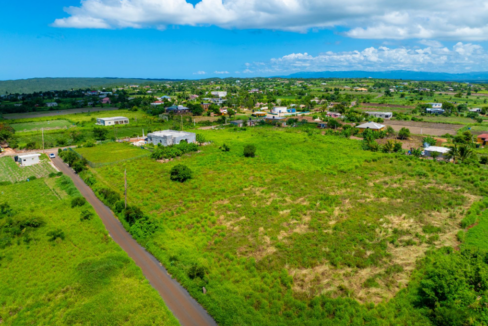 pedro-plains-2-7-acre-opportunity-jamaica-ushombi-1