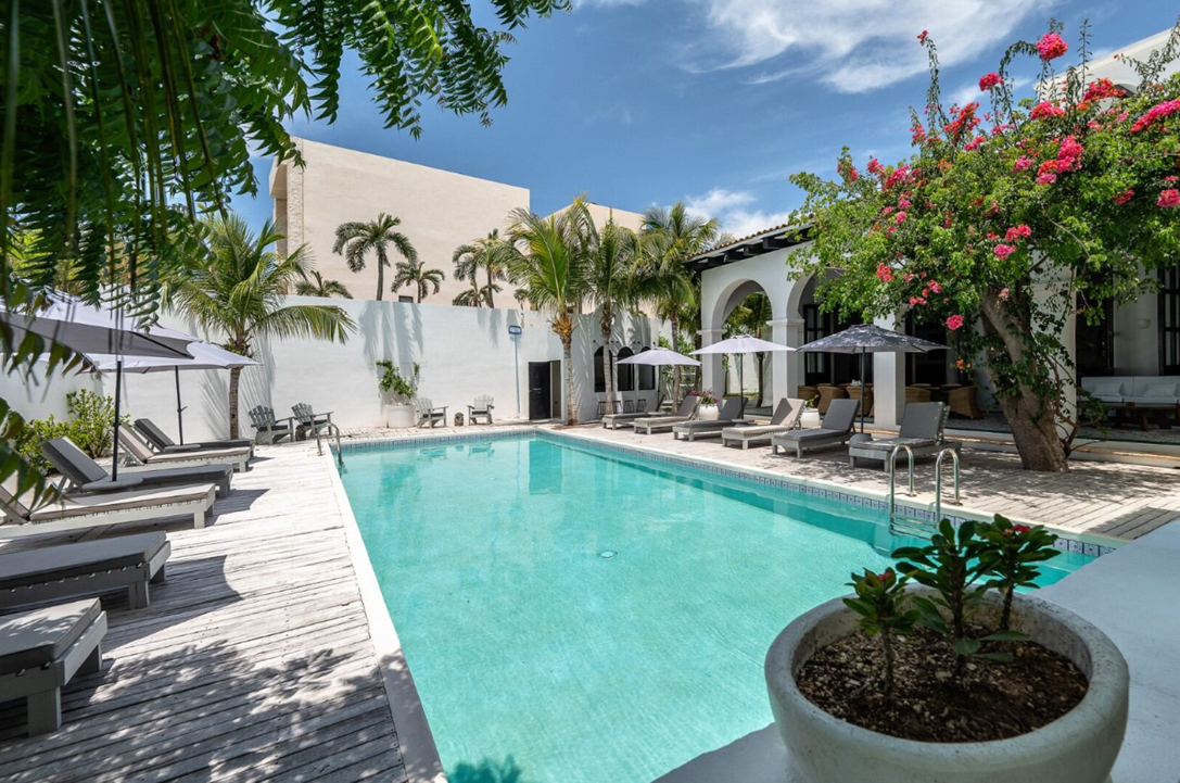 raes-tulum-9br-luxury-villa-tulum-mexico-ushombi-2