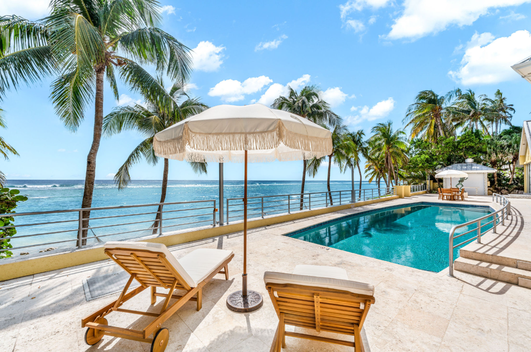 villa-gabrielle-luxury-oceanfront-estate-cayman-islands-ushombi-1
