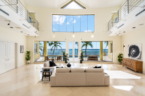 villa-gabrielle-luxury-oceanfront-estate-cayman-islands-ushombi-5