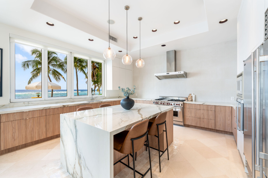 villa-gabrielle-luxury-oceanfront-estate-cayman-islands-ushombi-6