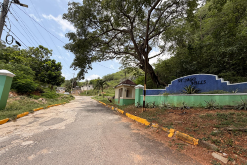1-st-jago-hills-3br-home-in-jamaica-ushombi-1