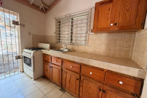 1-st-jago-hills-3br-home-in-jamaica-ushombi-3