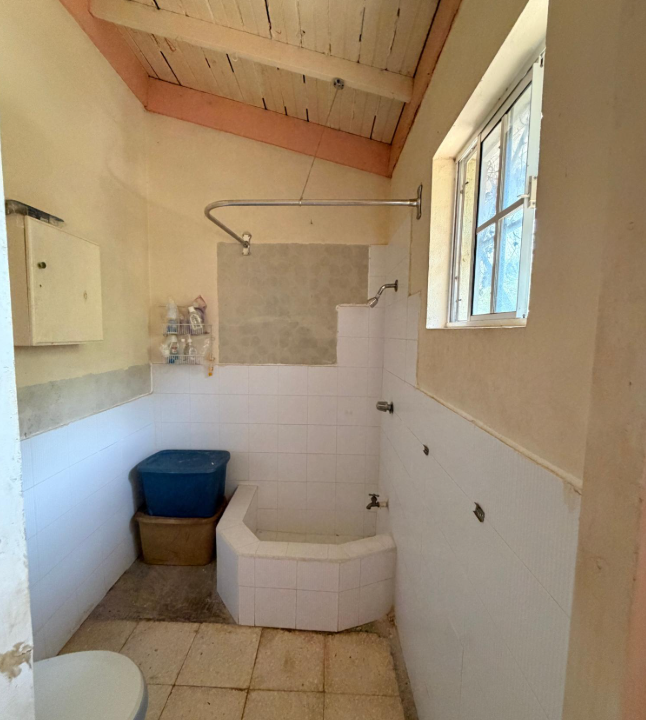 1-st-jago-hills-3br-home-in-jamaica-ushombi-4