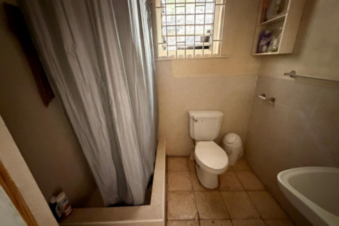1-st-jago-hills-3br-home-in-jamaica-ushombi-5