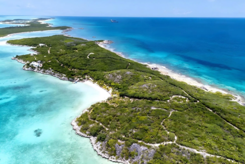25-38-acres-elizabeth-island-in-exuma-ushombi-1