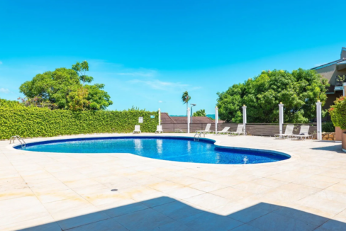 27-norman-manley-blvd-2br-in-negril-jamaica-ushombi-1