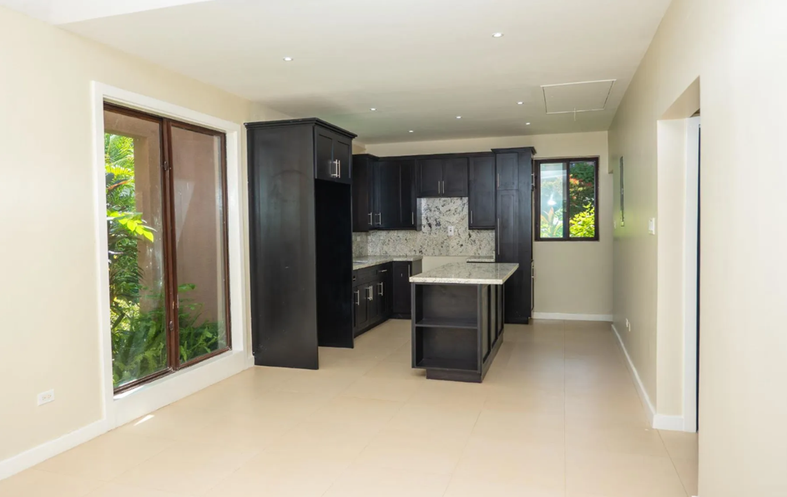 27-norman-manley-blvd-2br-in-negril-jamaica-ushombi-2