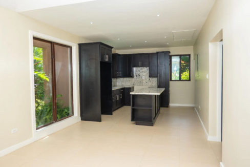 27-norman-manley-blvd-2br-in-negril-jamaica-ushombi-2