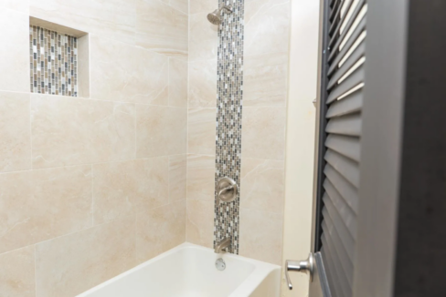 27-norman-manley-blvd-2br-in-negril-jamaica-ushombi-6