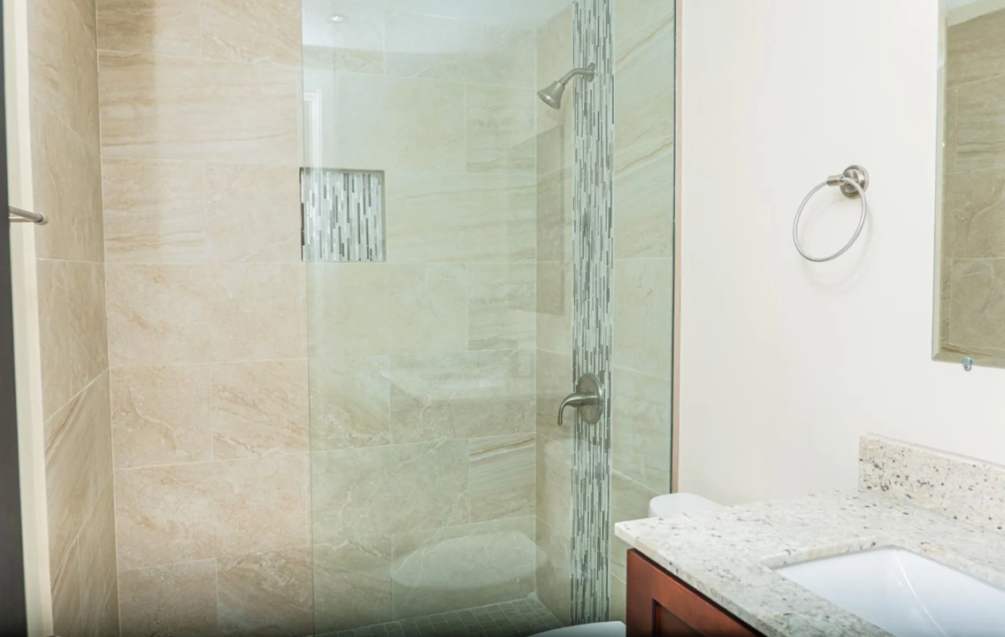 27-norman-manley-blvd-2br-in-negril-jamaica-ushombi-9