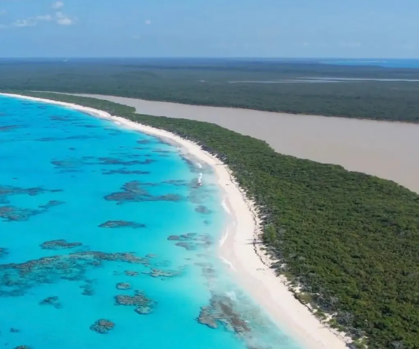 frazier-tract-340-acres-in-rum-cay-bahamas-ushombi-3