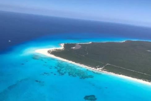 frazier-tract-340-acres-in-rum-cay-bahamas-ushombi-4