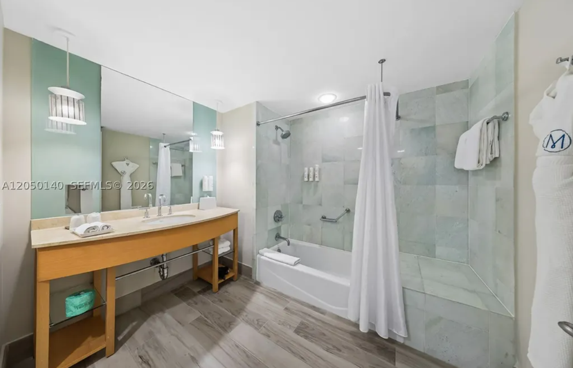 marenas-resort-1br-beachfront-condo-florida-ushombi-10