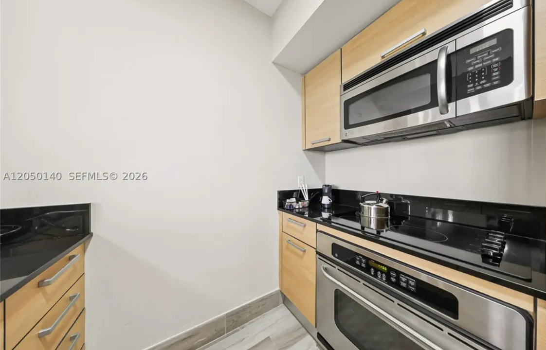 marenas-resort-1br-beachfront-condo-florida-ushombi-7
