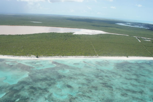 north-caicos-200-acre-beachfront-lot-tci-ushombi-2