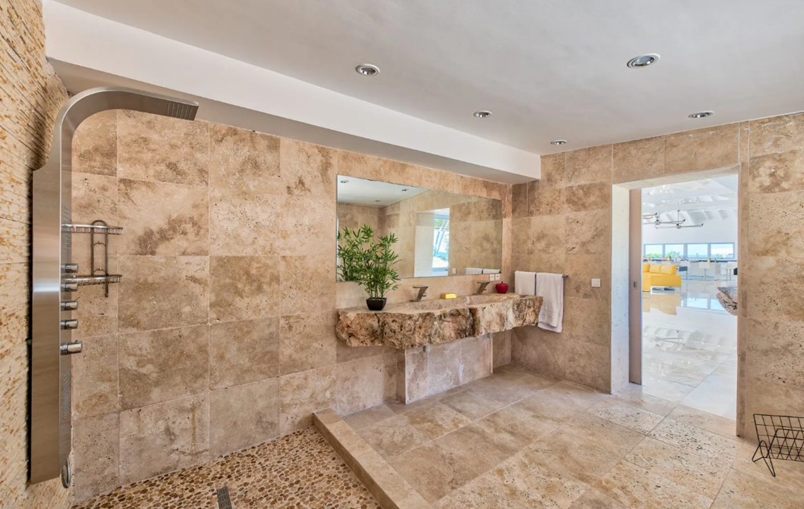 terres-basses-5br-ocean-view-estate-sxm-ushombi-11