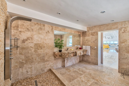 terres-basses-5br-ocean-view-estate-sxm-ushombi-11
