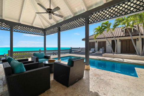 villa-seacliff-tci-6br-in-chalk-sound-tci-ushombi-13