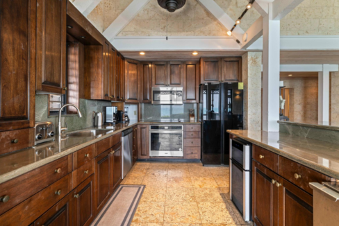 villa-seacliff-tci-6br-in-chalk-sound-tci-ushombi-6